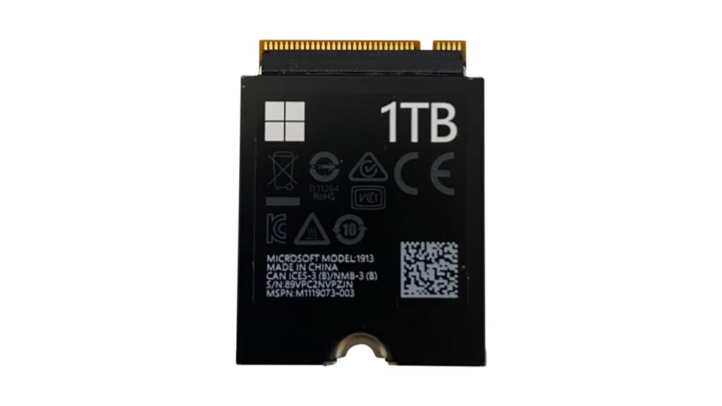 Сменный SSD для Surface